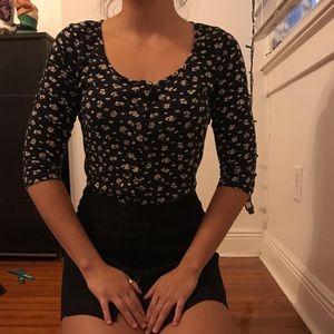 3/4 sleeve black urban outfitters button shirt!